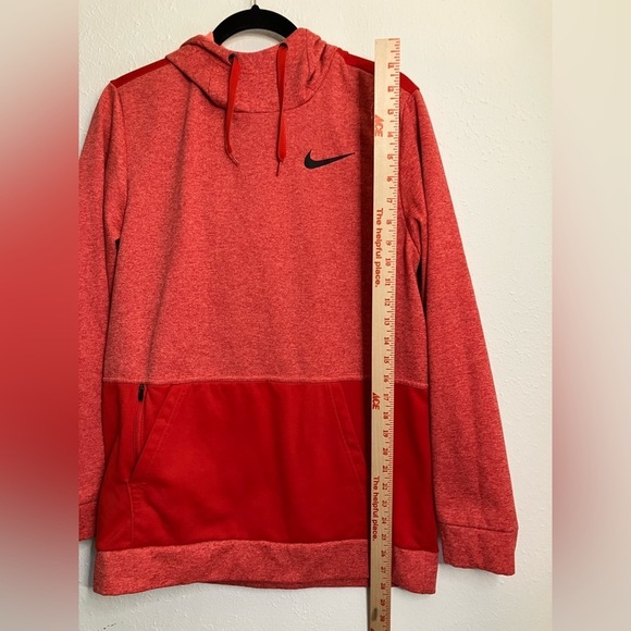 EUC Nike Red Women's Hoodie Size M - Picture 4 of 7